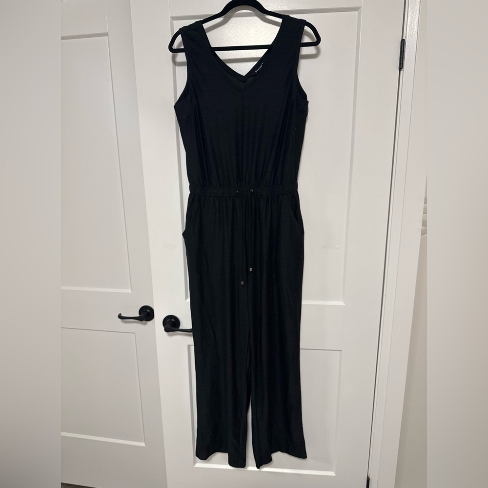 Black Sleeveless Jumpsuit